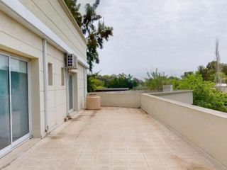 Foto 44 de Casa venta 4 dormitorios 2 baños 2400 mts 2 totales  - Villa Elvira