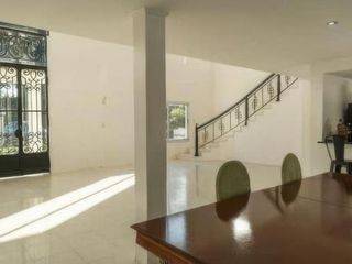 Foto 31 de Casa venta 4 dormitorios 2 baños 2400 mts 2 totales  - Villa Elvira