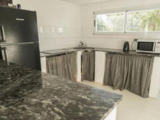 Foto 8 de Casa venta 4 dormitorios 2 baños 2400 mts 2 totales  - Villa Elvira