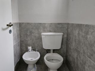 Foto 10 de EN ALQUILER. Oficina Amoblada. CENTRO. Las Varillas. GUE