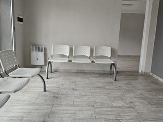 Foto 4 de EN ALQUILER. Oficina Amoblada. CENTRO. Las Varillas. GUE