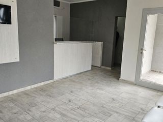 Foto 2 de EN ALQUILER. Oficina Amoblada. CENTRO. Las Varillas. GUE