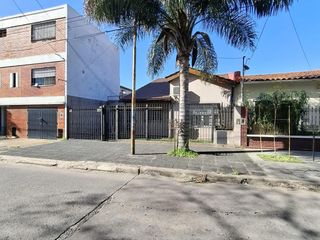 Foto 1 de CHALET 4 AMB CON GARAGE Y PARQUE