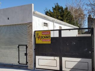 Foto 1 de Excelente Local sobre San Ignacio y Cane
