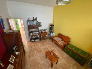 Foto 7 de Casa de 4 amb. con jardín