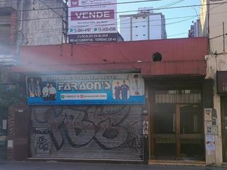 Foto 1 de Excelente local 180 m2  a metros Plaza San Martin,