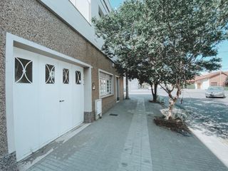 Foto 1 de Casa Venta - Permuta 3 Dormitorios Con Dependencia