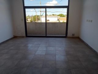 Foto 3 de VENTA - DEPARTAMENTO PRIMER PISO - BARRIO GALLO BLANCO