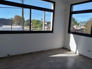 Foto 7 de VENTA - DEPARTAMENTO PRIMER PISO - BARRIO GALLO BLANCO