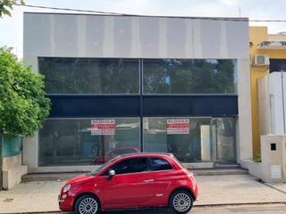 Foto 1 de LOCAL A ESTRENAR EN ALQUILER SOBRE COSTANERA VILLA ALLENDE