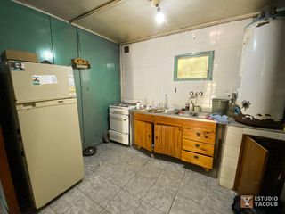 Foto 8 de Casa en venta - 2 Dormitorios 1 Baño 1 Cochera - 125Mts2 - Villa Elvira