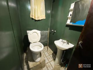 Foto 14 de Casa en venta - 2 Dormitorios 1 Baño 1 Cochera - 125Mts2 - Villa Elvira