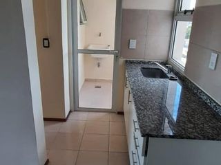 Foto 4 de Departamento en  VENTA