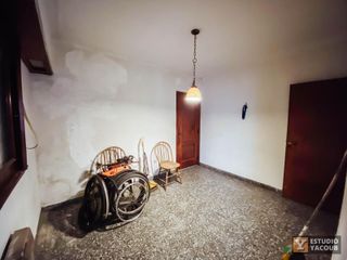 Foto 36 de Casa en venta - 3 Dormitorios 2 Baños 3 Cocheras - 459.98Mts2 - Berisso
