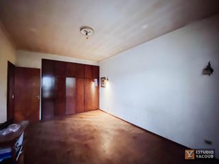 Foto 13 de Casa en venta - 3 Dormitorios 2 Baños 3 Cocheras - 459.98Mts2 - Berisso
