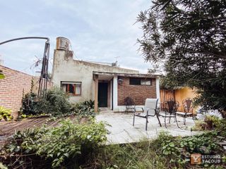 Foto 43 de Casa en venta - 3 Dormitorios 2 Baños 3 Cocheras - 459.98Mts2 - Berisso