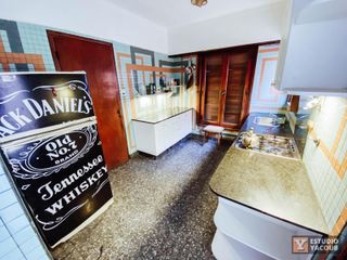 Foto 32 de Casa en venta - 3 Dormitorios 2 Baños 3 Cocheras - 459.98Mts2 - Berisso