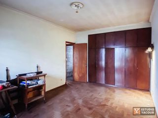 Foto 15 de Casa en venta - 3 Dormitorios 2 Baños 3 Cocheras - 459.98Mts2 - Berisso