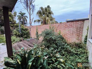 Foto 40 de Casa en venta - 3 Dormitorios 2 Baños 3 Cocheras - 459.98Mts2 - Berisso