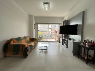 Foto 1 de Venta departamento 4 ambientes con balcón en Bernal Este (31551)