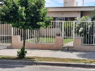 Foto 1 de Casa - Provincias Unidas
