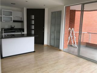 Foto 1 de (MC) Apartaestudio en Alquiler en Cristales