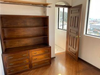 Foto 8 de Monteserrín, Casa Comercial en Renta, 170m2, 8 Ambientes