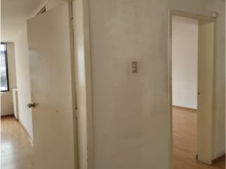 Foto 13 de Mariana de Jesús, Casa Comercial en Renta, 400m2, 11 Ambientes