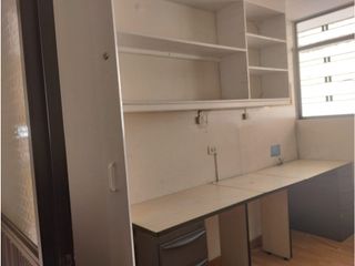 Foto 31 de Mariana de Jesús, Casa Comercial en Renta, 400m2, 11 Ambientes