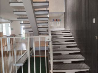 Foto 35 de Mariana de Jesús, Casa Comercial en Renta, 400m2, 11 Ambientes