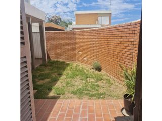 Foto 3 de CASA PH EN VENTA BARRIO UNIVERSITARIO