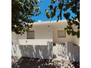 Foto 2 de CASA EN VENTA BARRIO COLON