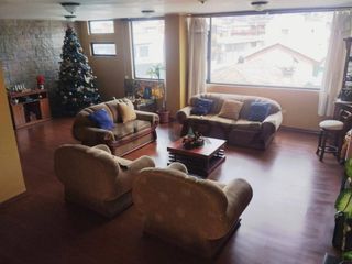 Foto 1 de Venta de Edificio  La Magdalena Perfecta Ubicación Local Comercial y Casa Dúplex