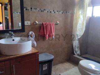 Foto 17 de Venta de Edificio  La Magdalena Perfecta Ubicación Local Comercial y Casa Dúplex
