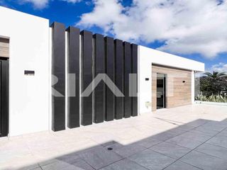 Foto 17 de Casa amoblada por estrenar en venta urbanización el condado