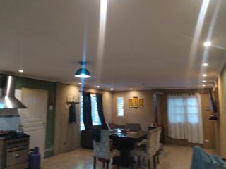 Foto 7 de Casa en venta - 2 Dormitorios 2 Baños - Cochera - 235Mts2 - Berazategui