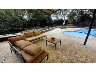 Foto 1 de APARTAMENTO CON AMPLIOS ESPACIOS EN SAN LUCAS