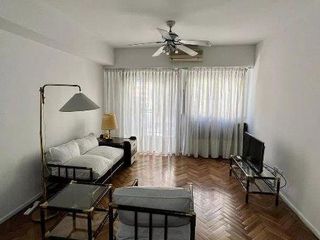 Foto 2 de Divino Monoambiente con Balcón - Totalmente Amueblado y Equipado - Inmejorable Ubicación
