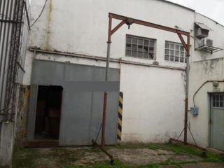Foto 10 de Depósitos en venta - 2 Oficinas - 1030Mts2 - Tolosa [FINANCIADO]