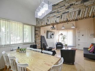Foto 6 de Casa en venta - 3 Dormitorios 1 Baño - Cochera - 170Mts2 - Manuel B. Gonnet, La Plata