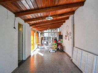 Foto 35 de Casa en venta - 3 Dormitorios 1 Baño - Cochera - 170Mts2 - Manuel B. Gonnet, La Plata
