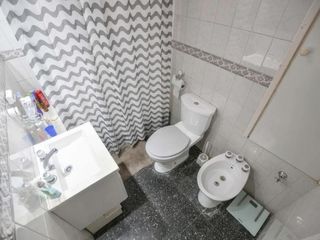 Foto 5 de Casa en venta - 3 Dormitorios 1 Baño - Cochera - 170Mts2 - Manuel B. Gonnet, La Plata