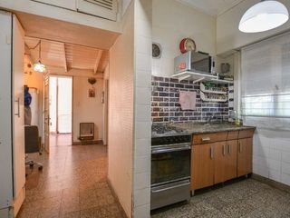 Foto 10 de Casa en venta - 3 Dormitorios 1 Baño - Cochera - 170Mts2 - Manuel B. Gonnet, La Plata
