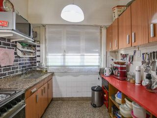 Foto 13 de Casa en venta - 3 Dormitorios 1 Baño - Cochera - 170Mts2 - Manuel B. Gonnet, La Plata