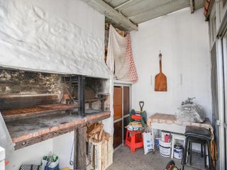 Foto 41 de Casa en venta - 3 Dormitorios 1 Baño - Cochera - 170Mts2 - Manuel B. Gonnet, La Plata