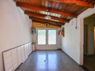 Foto 69 de Casa en venta - 3 Dormitorios 1 Baño - Cochera - 170Mts2 - Manuel B. Gonnet, La Plata