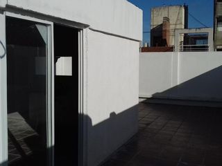 Foto 14 de Monoambiente eléctrico - Colon 1429 05-01   - Terraza con quincho y parrillero