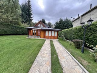 Foto 18 de Casa en  VILLA LA ANGOSTURA 3 amb con Cochera cubierta y Parque