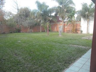 Foto 12 de Casa en venta - 2 dormitorios 1 baño 1 cochera - 300mts2 - Villa Elvira [FINANCIADA]