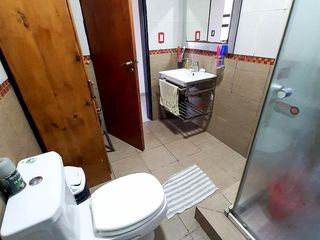 Foto 36 de Casa en venta - 3 dormitorios 2 baños - 280mts2 - Manuel B. Gonnet [FINANCIADA]